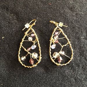 Hoop earrings with bead and wire design